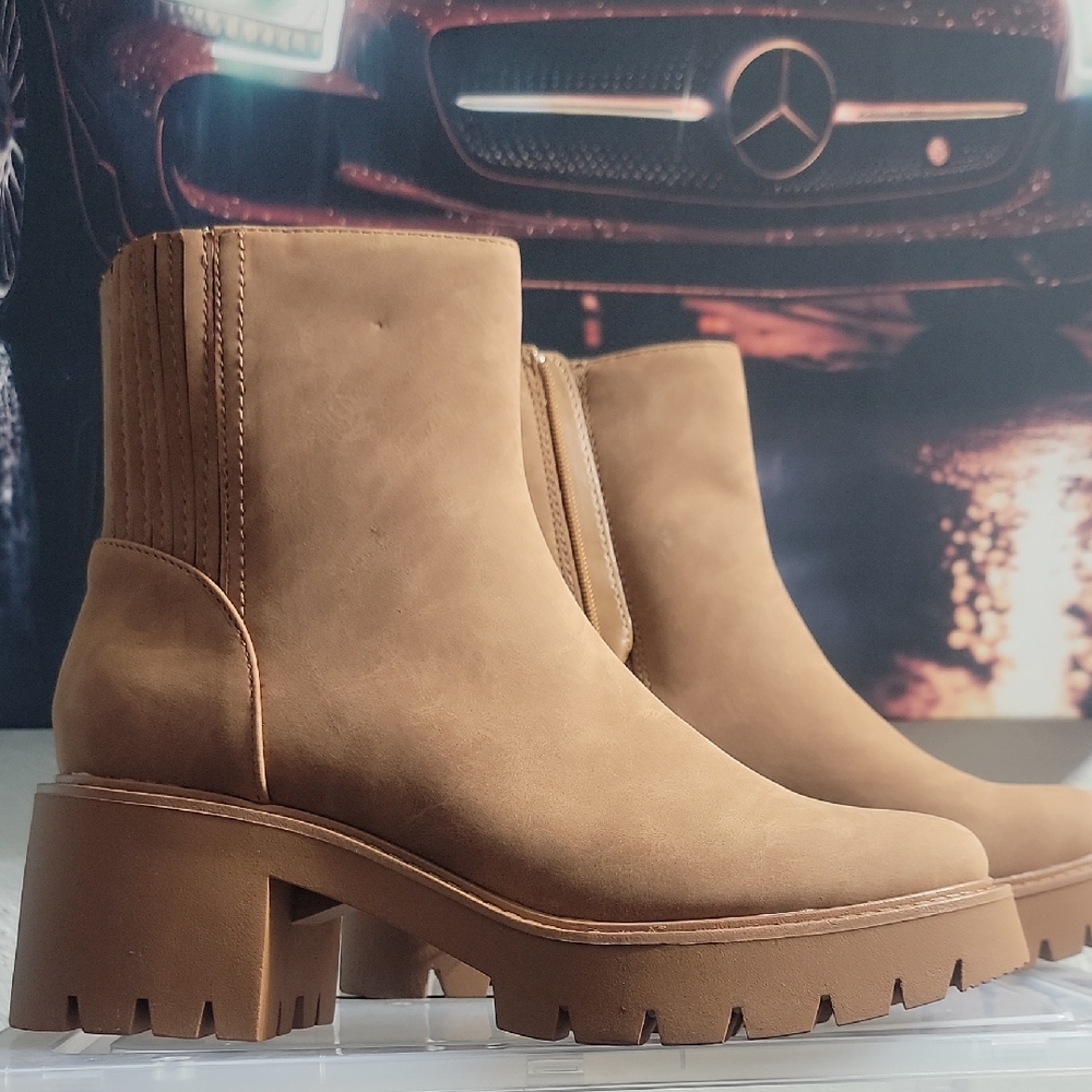 Stylish Tan Ankle Booties